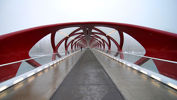 peace-bridge-_e7823aaef1_b_jpg_1332771999.jpg