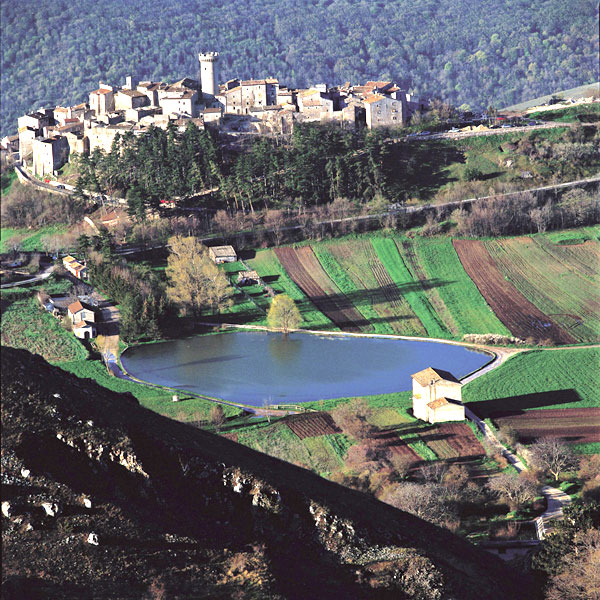 Santo_Stefano_di_Sessanio_hqroom_ru_53.jpg