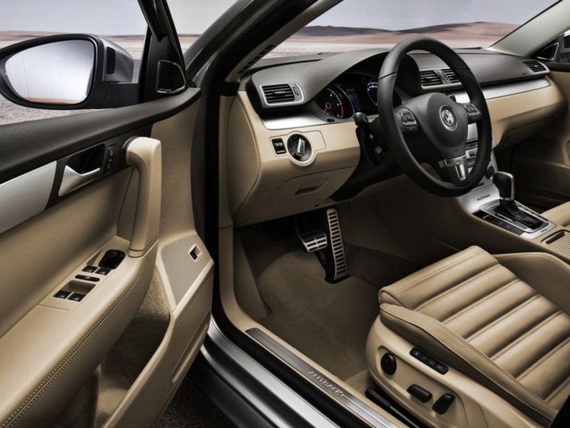Alltrack_452308.jpg
