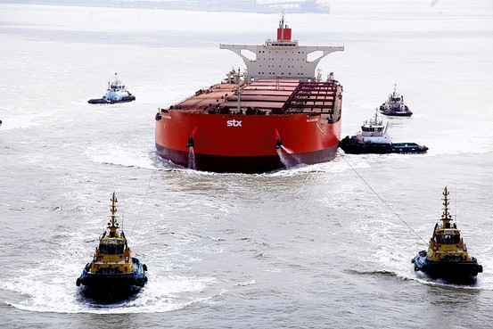 AM-AQ610_CSHIPS_G_20111214073042.jpg