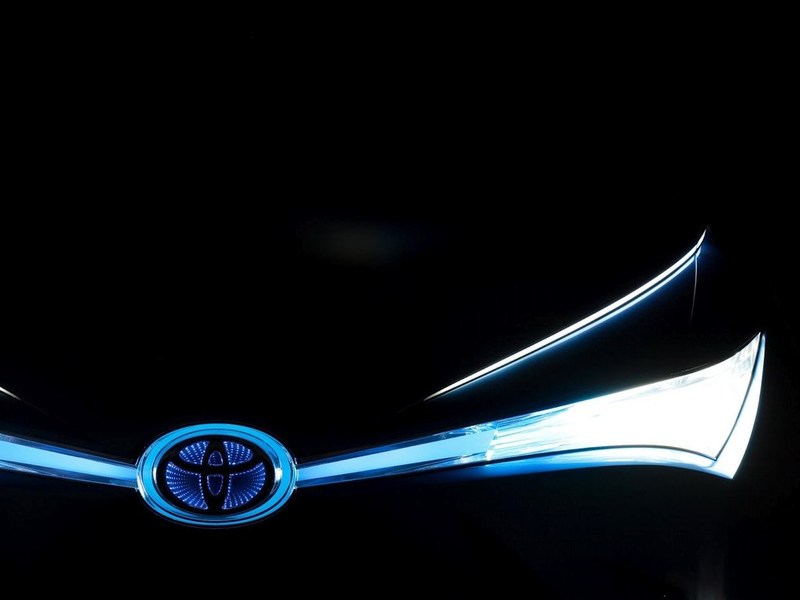 Toyota_455584.jpg