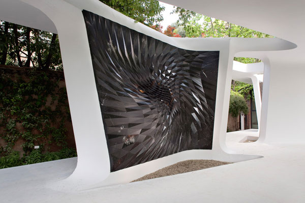 hadid02.jpg