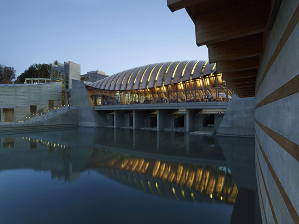 Safdie_98726.jpg