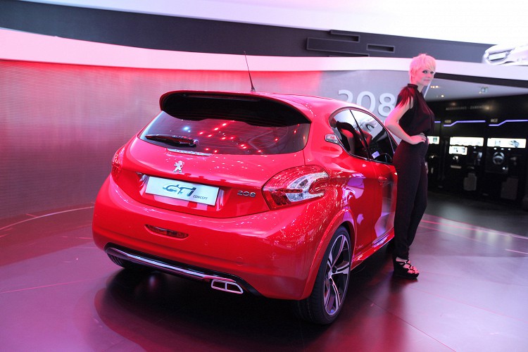 208 GTi  7b.jpeg