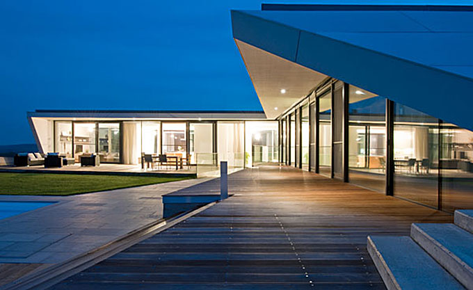 L_House_13.jpg