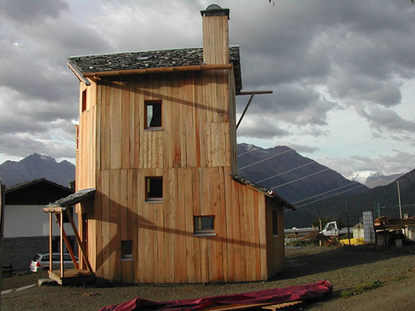 Solar-House-2.jpg