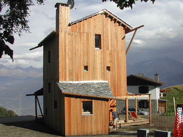 Solar-House-3.jpg