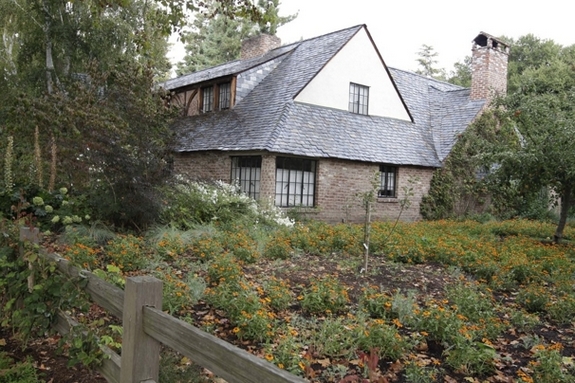 Jobs_house.jpg