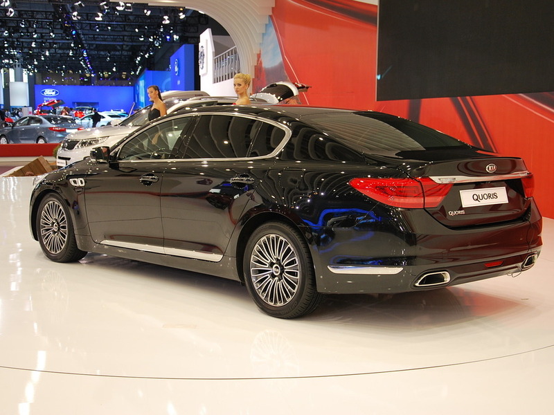 Kia Quoris _469047.jpg