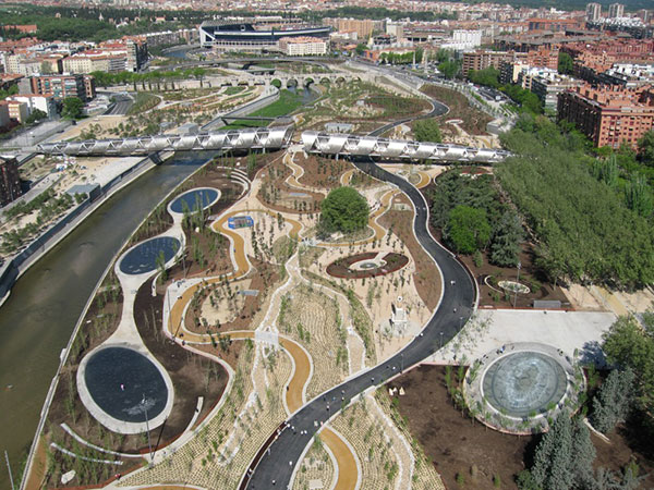 Arganzuela-Footbridge-2.jpg
