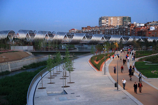 Arganzuela-Footbridge-8.jpg