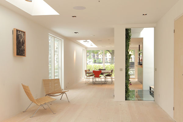 floatinghouse03.jpg
