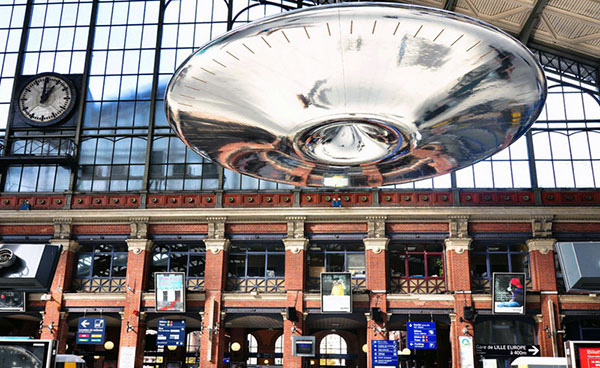UFO-light-1.jpg