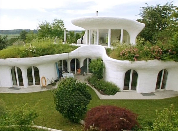 Earth-House-Estate-Lättenstrasse-8.jpg