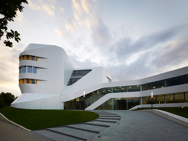 Centre-for-Virtual-Engineering-3.jpg