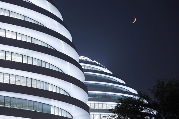 Galaxy_Hadid_6425.jpg