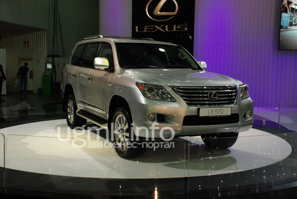Lexus copy.jpg