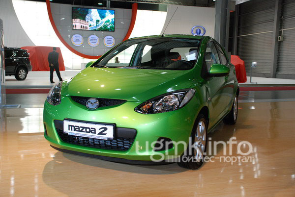 Mazda 2 copy.jpg