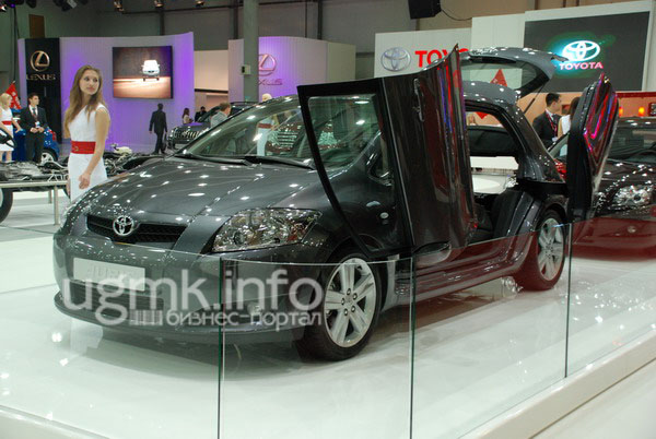 Toyota 2 copy.jpg