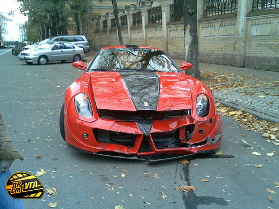 Ferrari 1.jpg