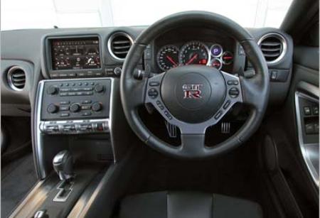 new_nissan-gt-r_5.jpg