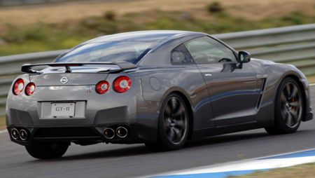 Nissan_Gt_r_2008_1.jpg