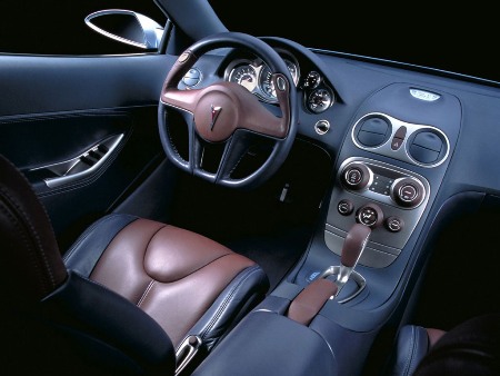 pontiac_g6_01.jpg